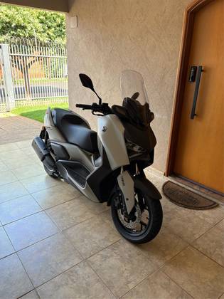 YAMAHA XMAX 250 CONNECTED ABS 